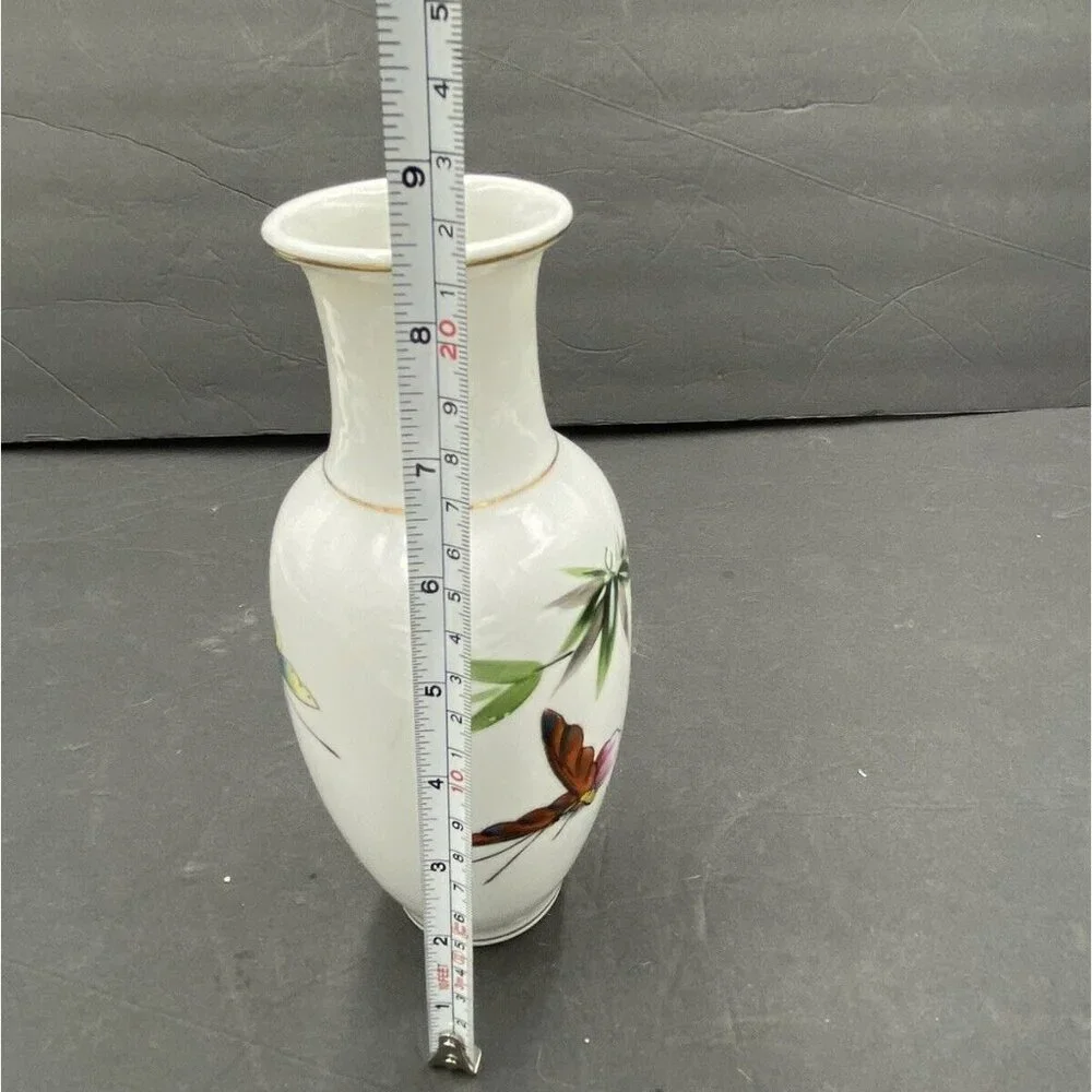 Vintage Japanese Porcelain Vase Butterfly Bamboo Floral Gold Trim‎ Cottagecore